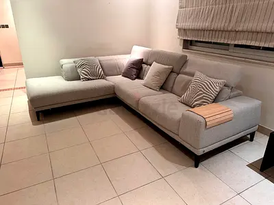 Natuzzai Borghese lshape sofa beige headrest adjustable