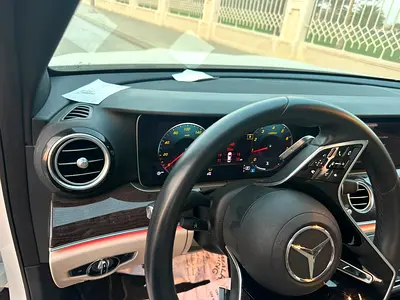 صورة مصغرة 17 لـ 2021 Mercedes-BENZ E-CLASS