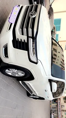 Pristine 2015 Toyota Land Cruiser GXR | GCC Specs | Reliable V8