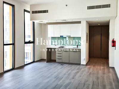 Exclusive | Motivated Seller | Balcony | City View