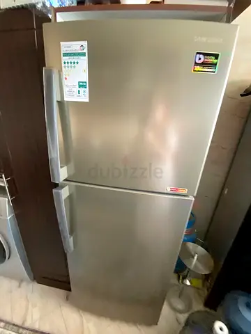 Samsung 2-Door Refrigerator - Top Freezer, Good Working Condition