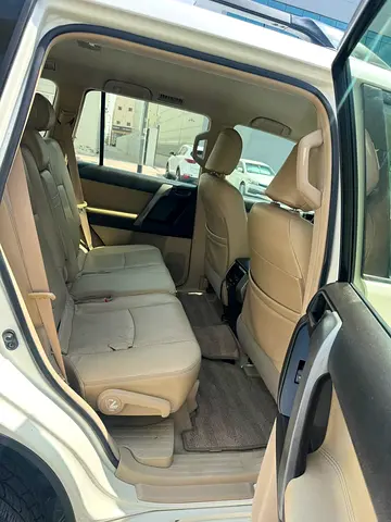صورة 9 لـ 2013 Toyota PRADO
