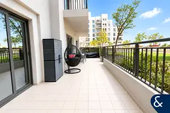 Large Terrace | VOT | Direct Pool Access