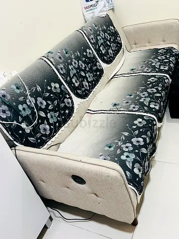 3-seater fabric sofa with sofa come bed with charging port
