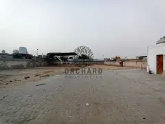 Open yard size 20000 sqft shed + 4 rooms yearly rent 280k