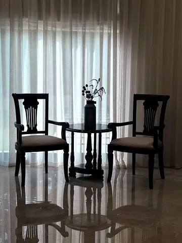 2 chairs and table set