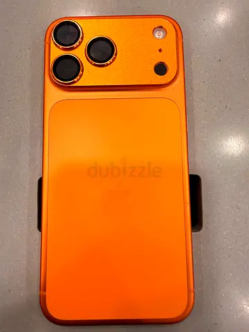 📱 iPhone 17 Pro Max 256GB – Orange | UAE Version
Looking to sell my iPhone 17 Pro Max (256GB) in O