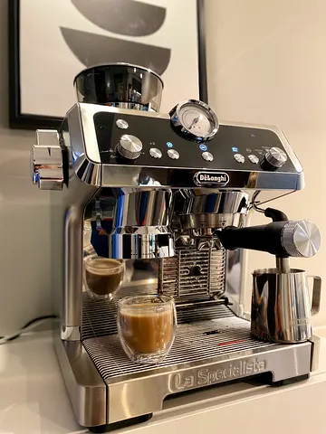 DeLonghi La Specialista Espresso Machine - Stainless Steel, Excellent Condition