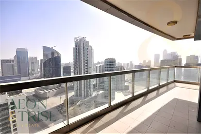 Largest Layout | Fountain view | 1 Bed + Study