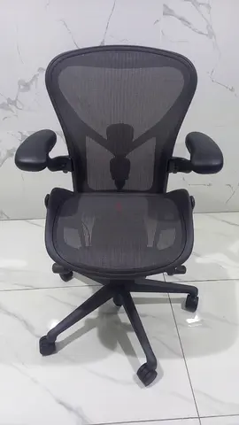 For Sale Herman Miller Remastered Aeron Chair - Type B And C Adjustable Armrests