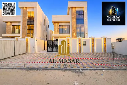 Three-story villa in an excellent location; registration fees included; freehold ownership for all nationalities.