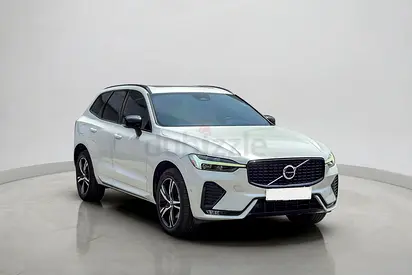 2022 Volvo XC60 B5 R-Design 2.0L | GCC Specifications