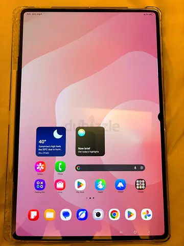Galaxy Tab S11 Ultra (Wi‑Fi) in excellent  condition with box and S Pen bought on July 16th
