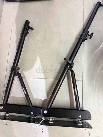 2 x Neewer Wall Mounting Triangle Boom Arm for Ring Light, Monolight, Softbox, Reflector, Umbrella