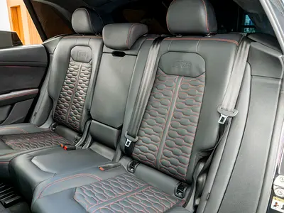 2024 AUDI RS Q8 缩略图 17