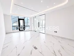 Private Balcony | High Floor | Vacant