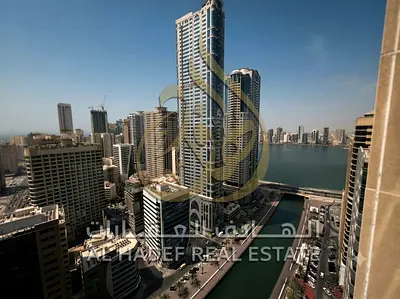 إطلالة بحر | بلكونة | غرفة خادمة | مفروشة بالكامل بأثاث فندقي | مجددة بالكامل | تشطيبات فاخرة | موقف مجاني | سكن عائلي