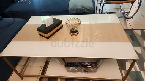 COFFEE TABLE AT REDUCED PRICE