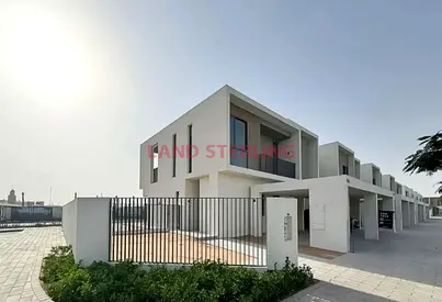 LUXURY 4BR VILLA | SINGLE ROW | MULTIPLE OPTIONS