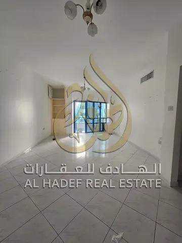 للإيجار السنوي في المجاز 3 – الشارقة