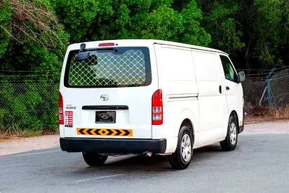 2021 Toyota HIACE 照片 4