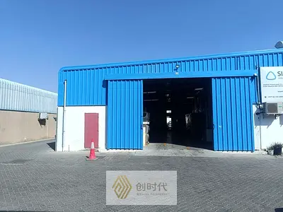 Prime Location in Al Quoz | Spacious Lay Out
