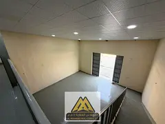 A spacious warehouse in a strategic location, ideal for business and storage, with ease of operation