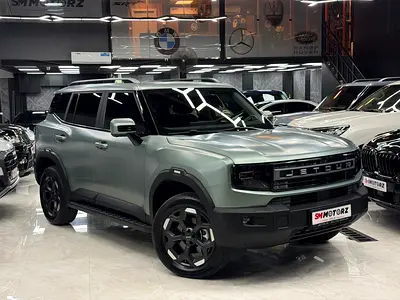 Elite Car Warranty | Luxury | 4wd | 1 Owner | Original Paint | GCC Specs