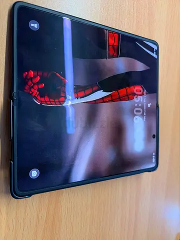 Honor magic V5 512GB 16+16GB RAM turbo