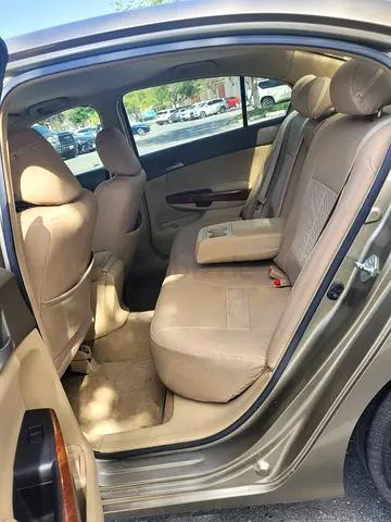 Honda Accord VTi 2008 GCC Specs