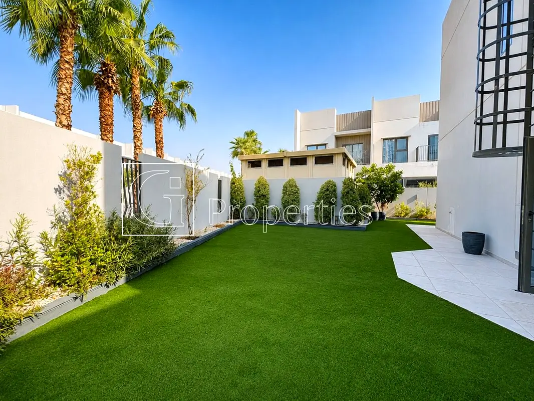 Corner Unit | Landscaped Garden | Prime Location