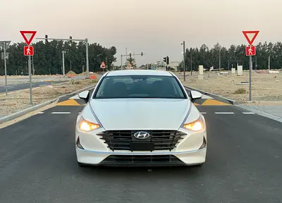 Hyundai Sonata 2021 model - GCC Specs - 2.0L 4-Cyl Hybrid engine