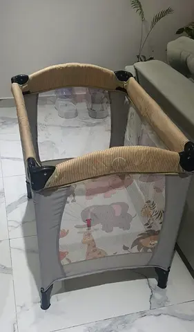 Foldable Baby Cot