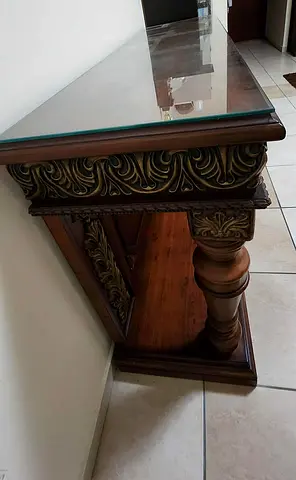 Solid Wood Decorative Console Table with Glass Top
