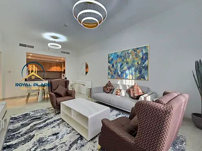 Elegant Living | Maid Room | Well Maintained