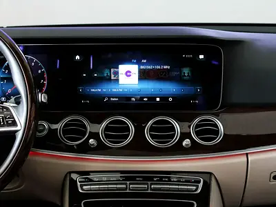 Mercedes-Benz E-Class E 300, миниатюра 17