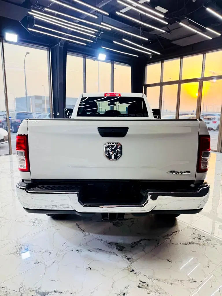 رام 2500 2023