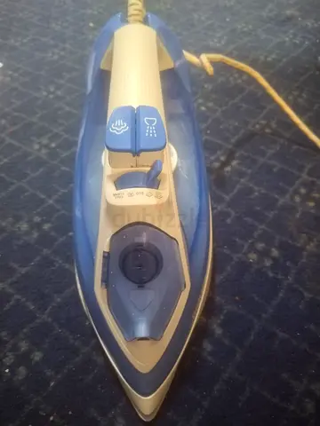 Philips steam iron 2300w power Lite in..... good working condition