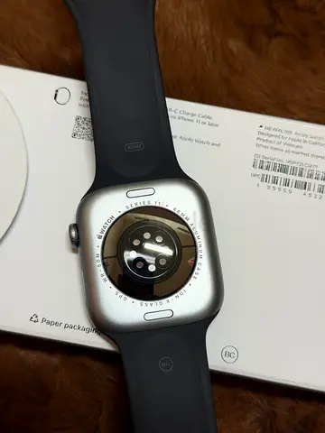 Apple Watch Series 11 46mm Space Gray
