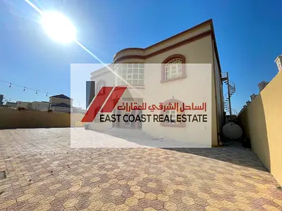 Villa with 7 BHK