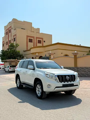 Pristine Toyota Prado GXR 2015 | GCC Specs | Low Mileage | Family SUV