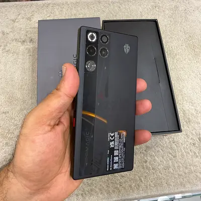 Red magic 11 pro 12/256 gb