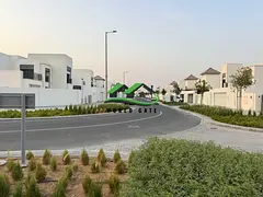 Single Row Standalone Villa Full Amenities Vacant Now
