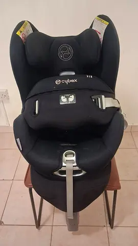 Cyber Sirona Infant to small Child Car Seat with Isofix and Accessories