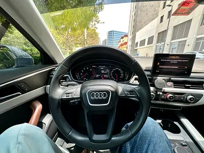 صورة مصغرة 7 لـ 2019 AUDI A4