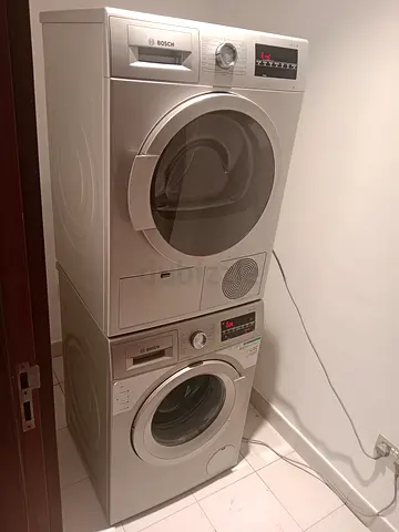 Bosch series 6 9kg washer and 9kg dryer separate set