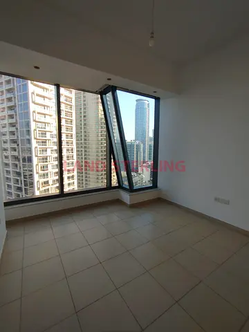 SZR VIEW | VACANT NOW | PRIME MARINA LOCATION