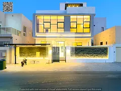 Modern villa with custom finishing, two floors and a roof, 5 master bedrooms, negotiable price, free