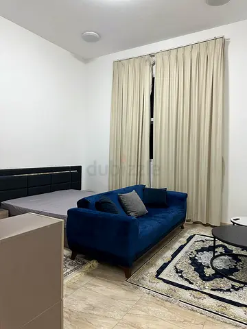 Full furniture Studio for rent