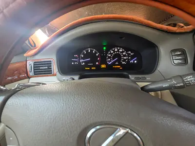 صورة 4 لـ 2005 Lexus LS-SERIES